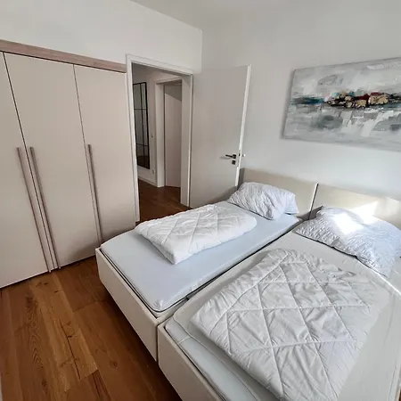 Kurzzeitwohnung Stadtwohnung *